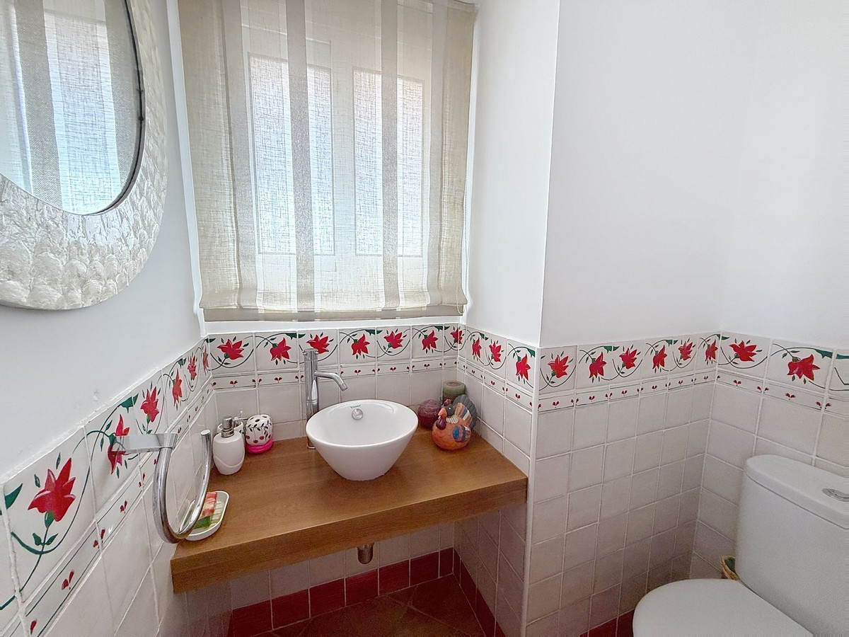 e0d0f56bfd9c1123927a743c028b5959 - 62