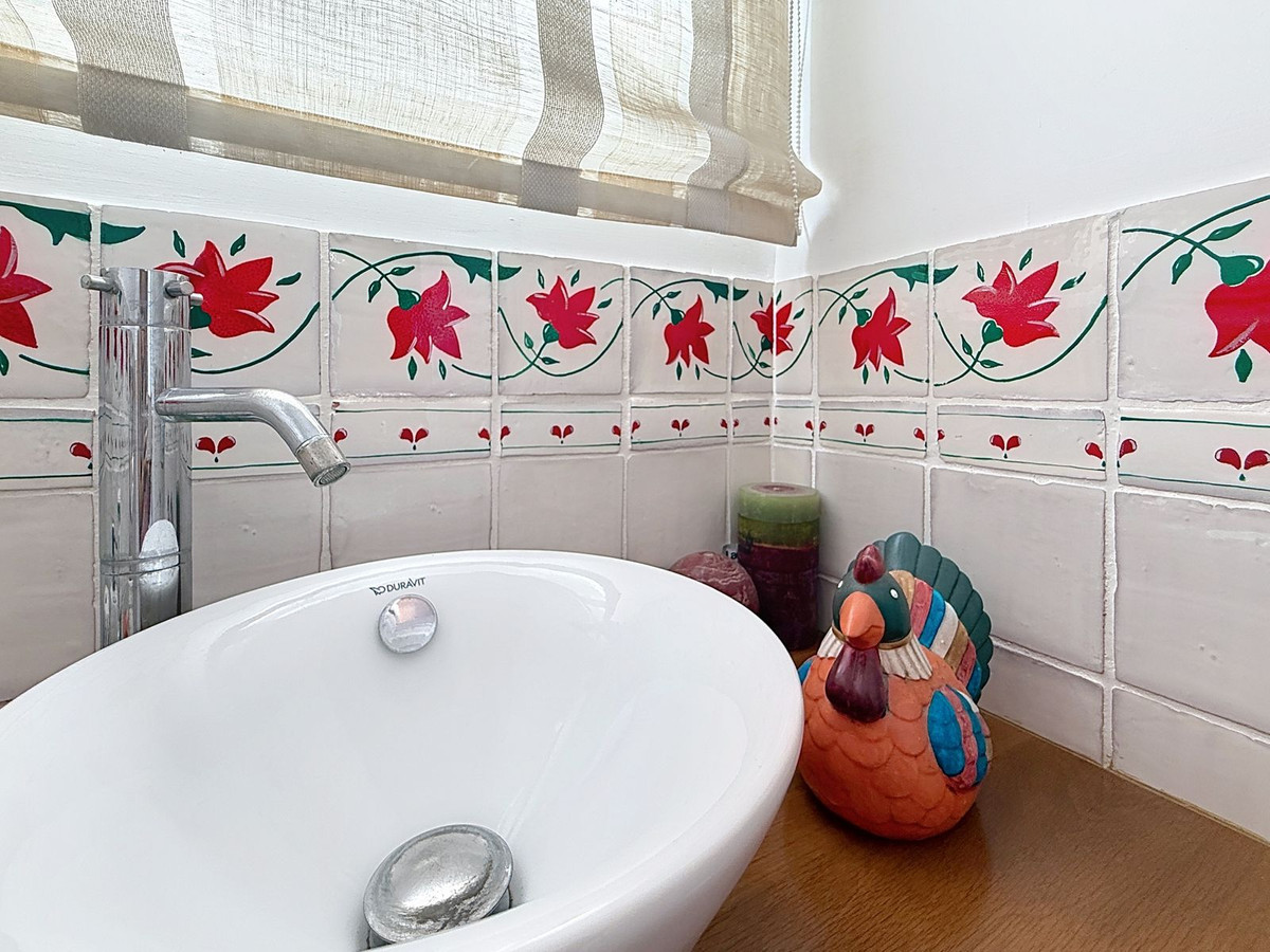 e0d0f56bfd9c1123927a743c028b5959 - 63