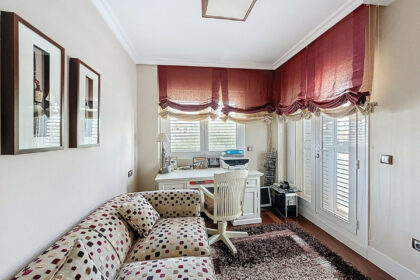 e0d0f56bfd9c1123927a743c028b5959 - 79