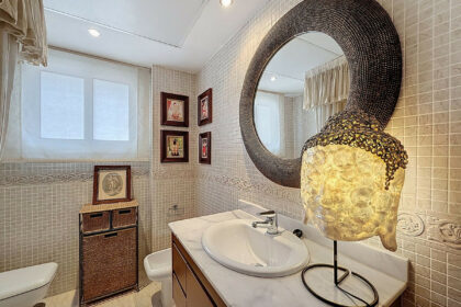 e0d0f56bfd9c1123927a743c028b5959 - 80