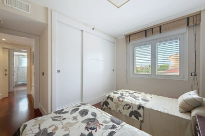 e0d0f56bfd9c1123927a743c028b5959 - 83