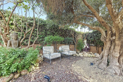 e0d0f56bfd9c1123927a743c028b5959 - 9