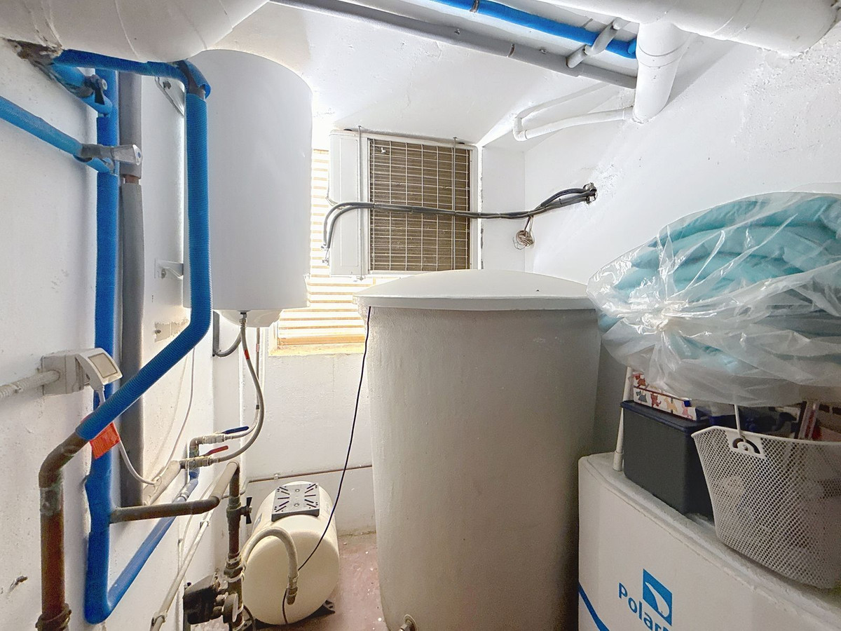 e0d0f56bfd9c1123927a743c028b5959 - 98