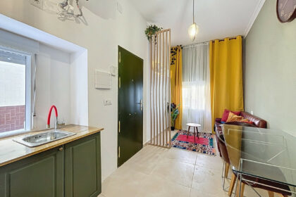 e24eb14c138ed49c367f9c99d4c5be35 - 9