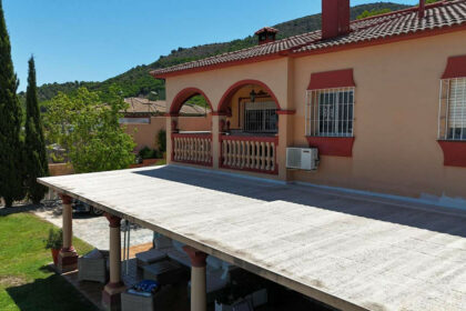 e39de223fe64576940e96e6ddb70455f - 28