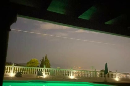 e39de223fe64576940e96e6ddb70455f - 41