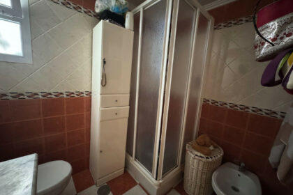 e4d1dc3e64169da9153f2c7e70bc2994 - 10