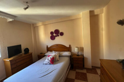 e4d1dc3e64169da9153f2c7e70bc2994 - 13