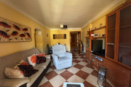 e4d1dc3e64169da9153f2c7e70bc2994 - 2