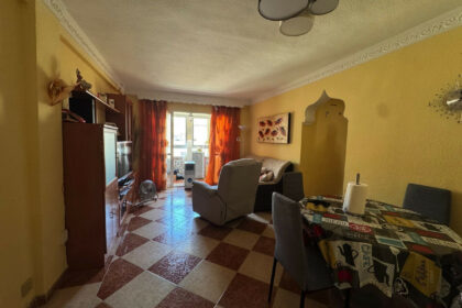 e4d1dc3e64169da9153f2c7e70bc2994 - 3