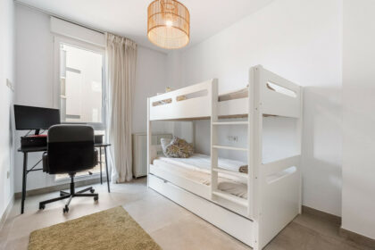 e7b38405f30e5aed713366abeda7df11 - 12