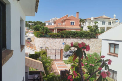 e8090776c1b56e934abca996a1340815 - 20