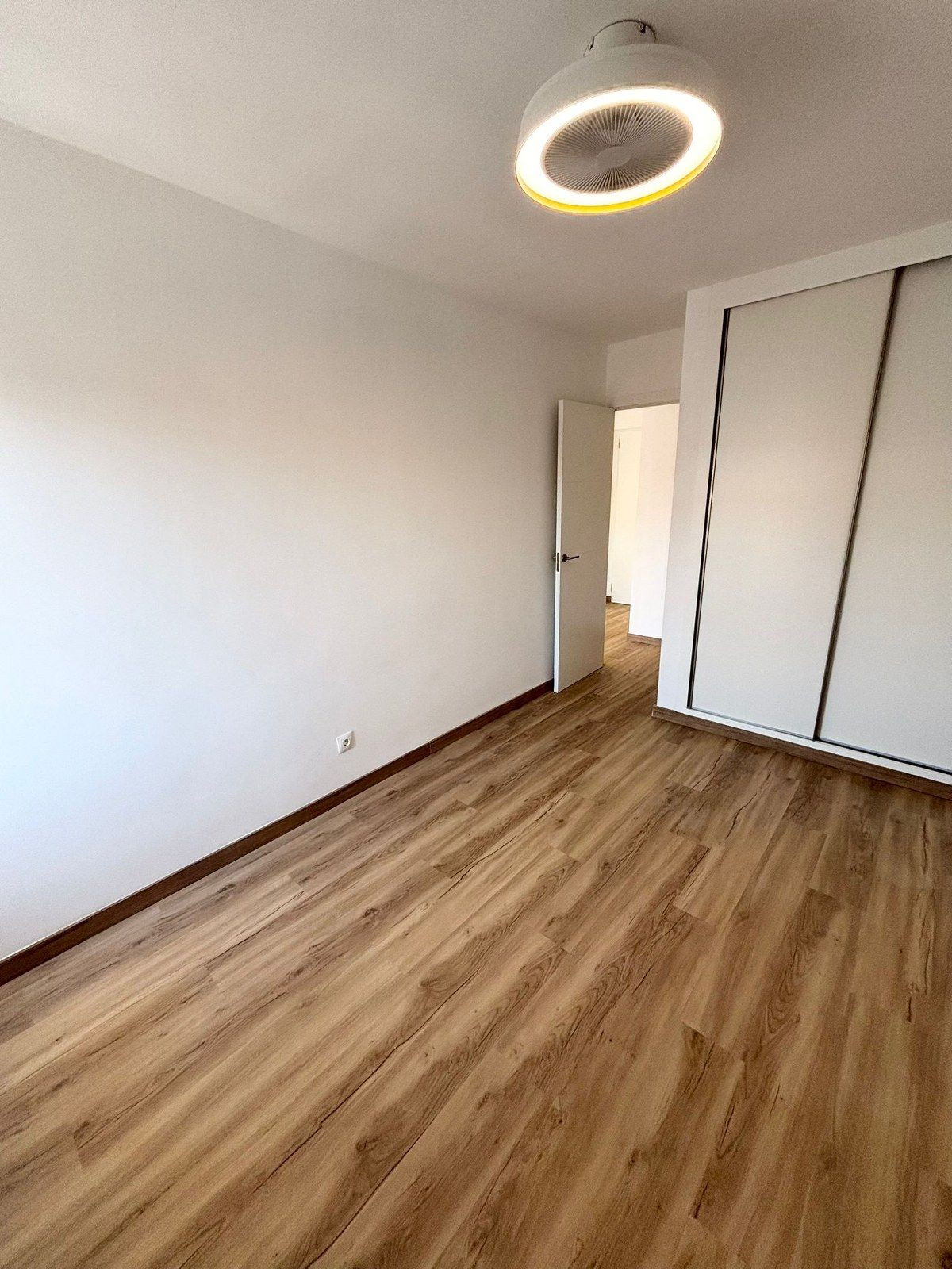 e8cf21dac755081bb1dbdb75ed5c12ef - 8