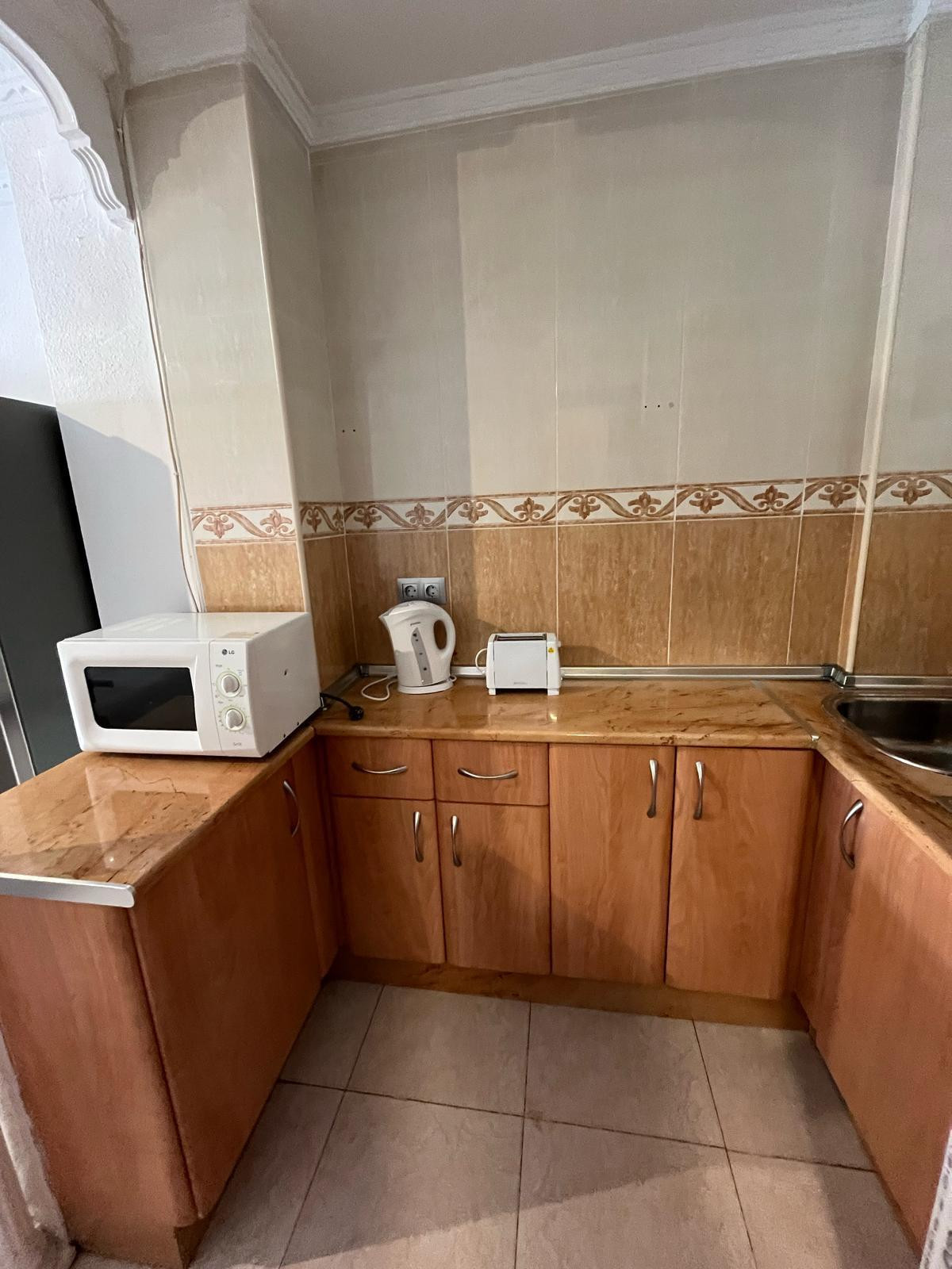 e9ea49b4bcbaf3c133d025ccfaf9f4db - 12