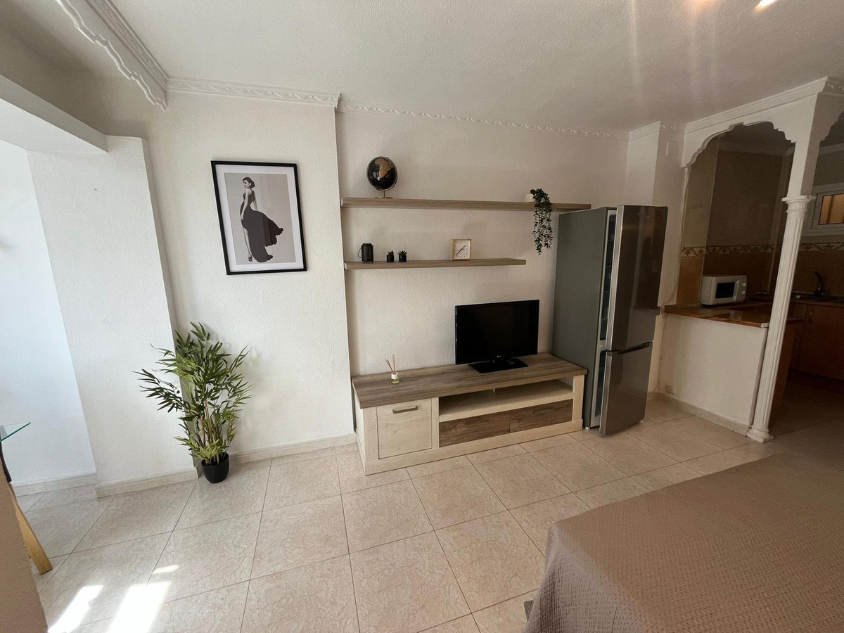 e9ea49b4bcbaf3c133d025ccfaf9f4db - 7