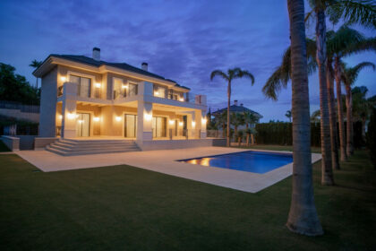 ea4141eebb8febd1f1c3ec7ec02b5fcb - 1