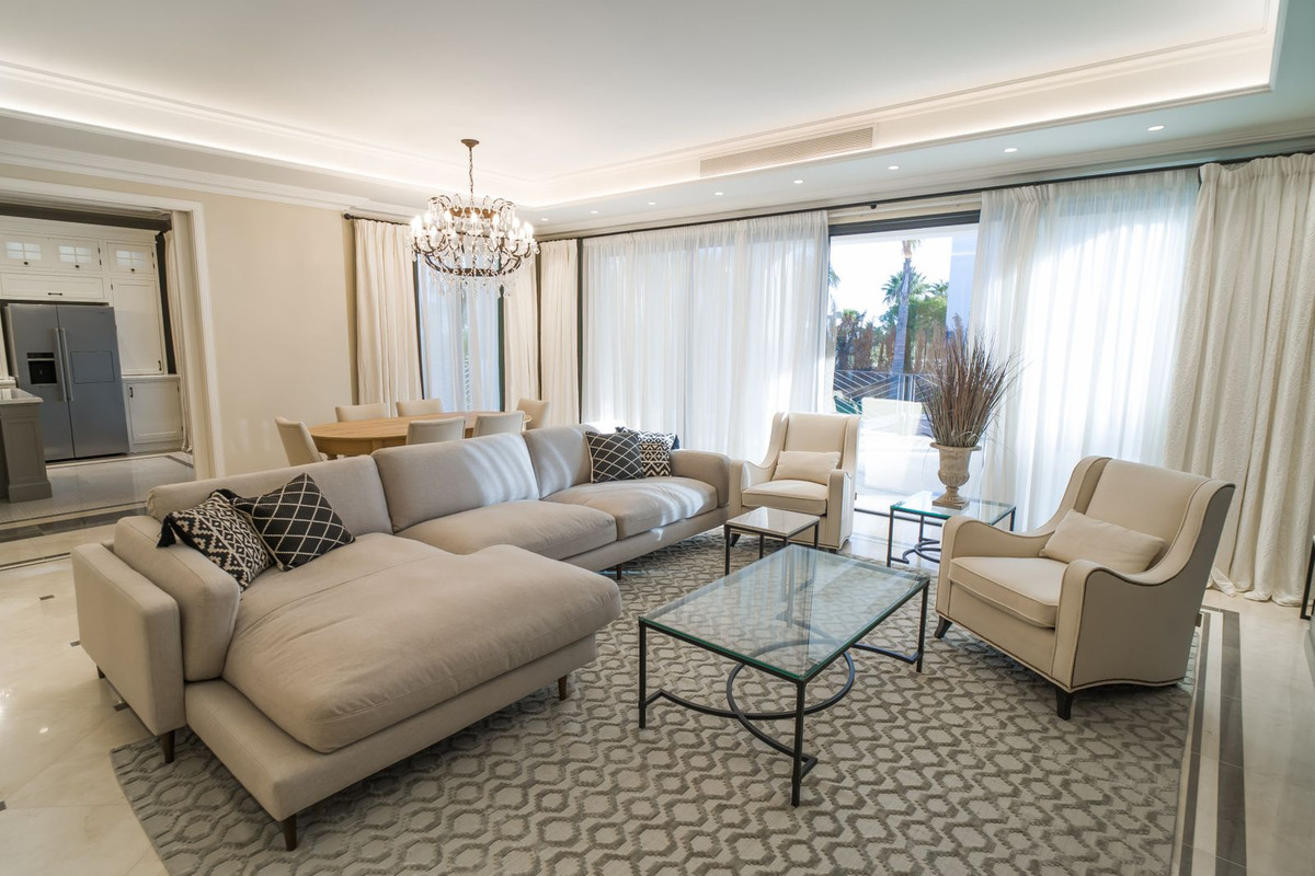 ea4141eebb8febd1f1c3ec7ec02b5fcb - 2