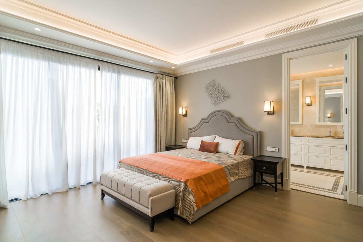 ea4141eebb8febd1f1c3ec7ec02b5fcb - 20