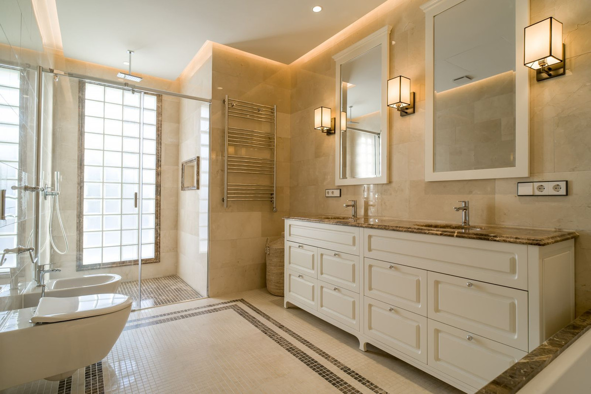 ea4141eebb8febd1f1c3ec7ec02b5fcb - 22