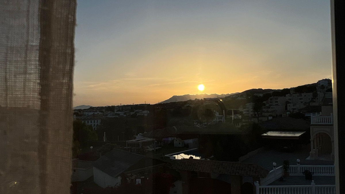 eb61537c3a5866f0ffad30cf51d84e84 - 19