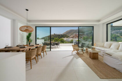 eba249fe1799b315a4767d66abb2537a - 4