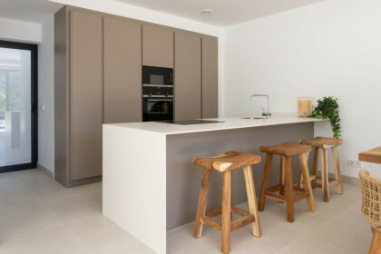 eba249fe1799b315a4767d66abb2537a - 8