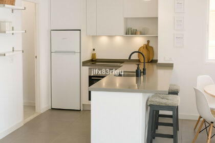 ee9be28754b9080043d34186444c966c - 3