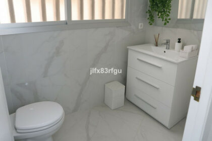 ee9be28754b9080043d34186444c966c - 6