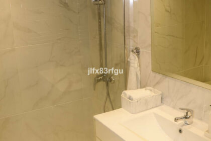 ee9be28754b9080043d34186444c966c - 8