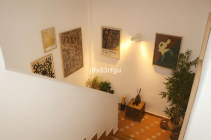 ee9be28754b9080043d34186444c966c - 9