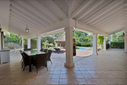 eedbcc9bf23ac730b4fc844754ca4dc8 - 24