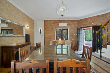 eedbcc9bf23ac730b4fc844754ca4dc8 - 8