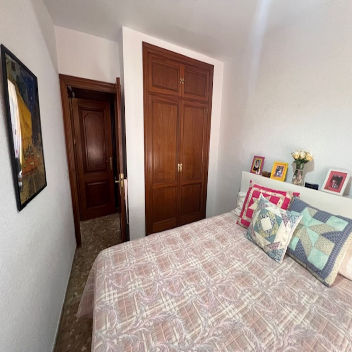 ef230c4322945fd432bd077f3b11cdda - 24