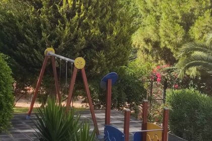 eff54eaf7c19420e3aaf903cff018b97 - 36