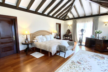 f0ad0fdd25aa1fcdce074da48ec6817f - 16