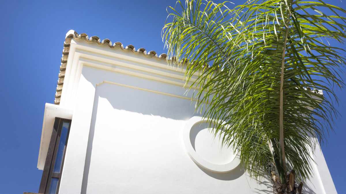 f0ad0fdd25aa1fcdce074da48ec6817f - 24