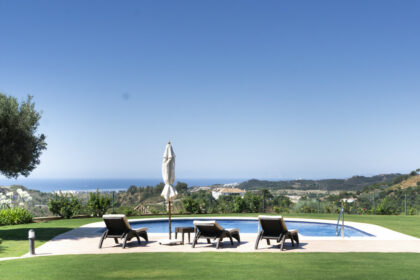 f0ad0fdd25aa1fcdce074da48ec6817f - 25