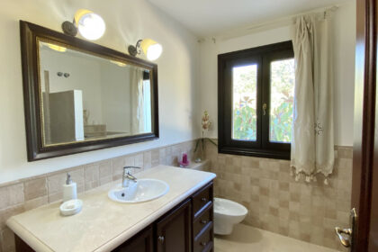 f0ad0fdd25aa1fcdce074da48ec6817f - 9