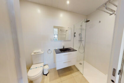 f1631c189f1e7edca573bf9042fe1ed6 - 17