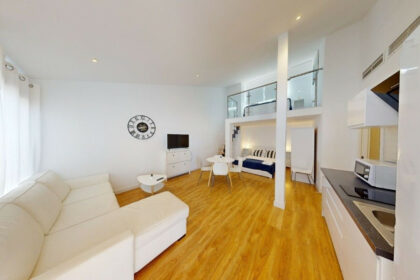 f1631c189f1e7edca573bf9042fe1ed6 - 3