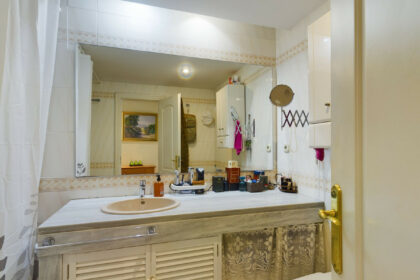 f3e0a4dae2d8bf0cac668742ef6a2577 - 18