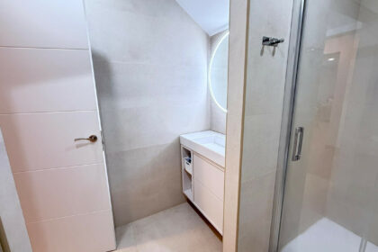 f433b087a92603a00cfd3abf230fca55 - 48