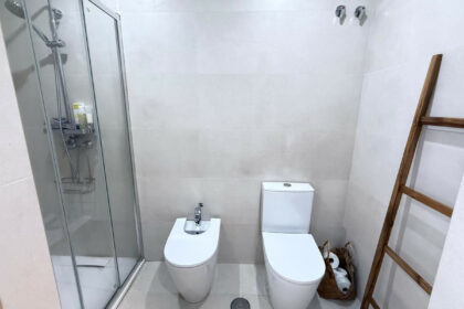 f433b087a92603a00cfd3abf230fca55 - 49