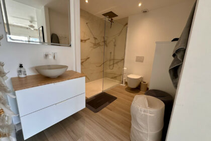 f4fd9b4046aa9ab96c379c490646cec2 - 11