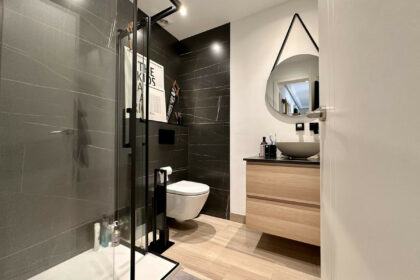 f4fd9b4046aa9ab96c379c490646cec2 - 12