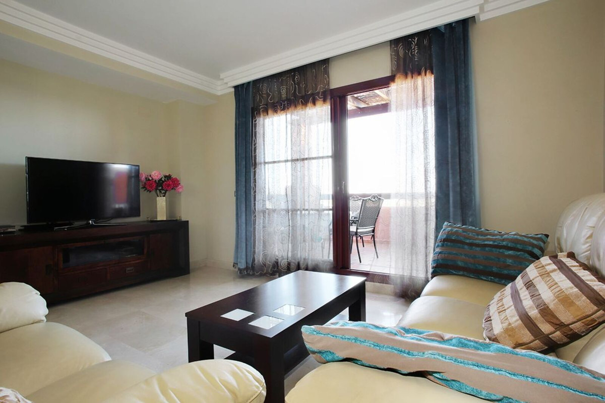 f607182f53ff349f3e7a97773bdbe361 - 4