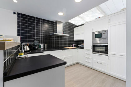 f60e8b44a35f4f967f3a67f4442c8744 - 7