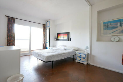 f6ad49372a7d7a4ab1966807a1aeefc0 - 15