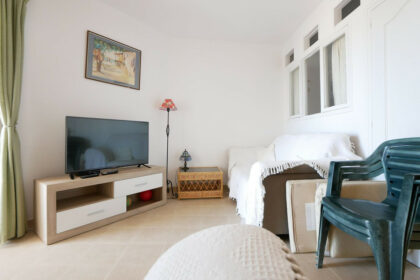 f6ad49372a7d7a4ab1966807a1aeefc0 - 17