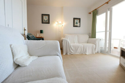 f6ad49372a7d7a4ab1966807a1aeefc0 - 3